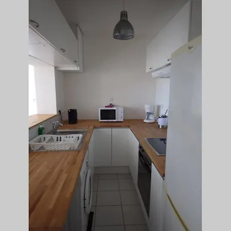 Centre Logement 3 Pieces Avec Terrasse *