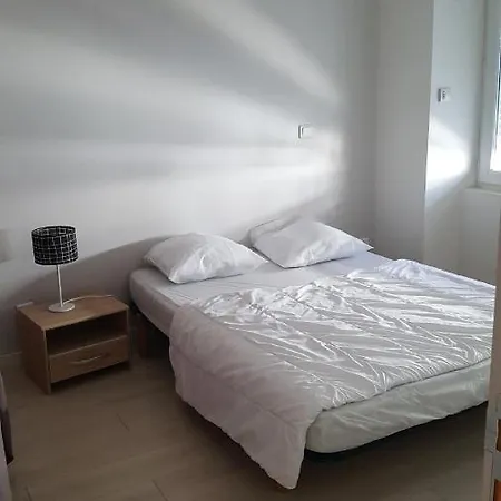 Centre Logement 3 Pièces Avec Terrasse